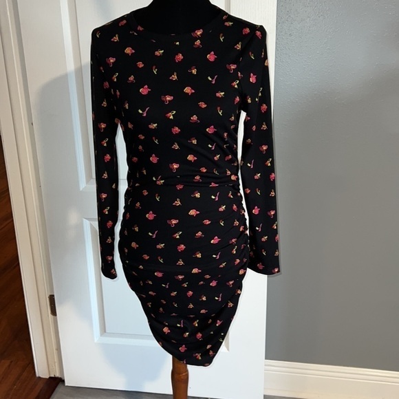 Abound Nordstrom black floral ribbed dress medium ruched sides - Picture 7 of 8